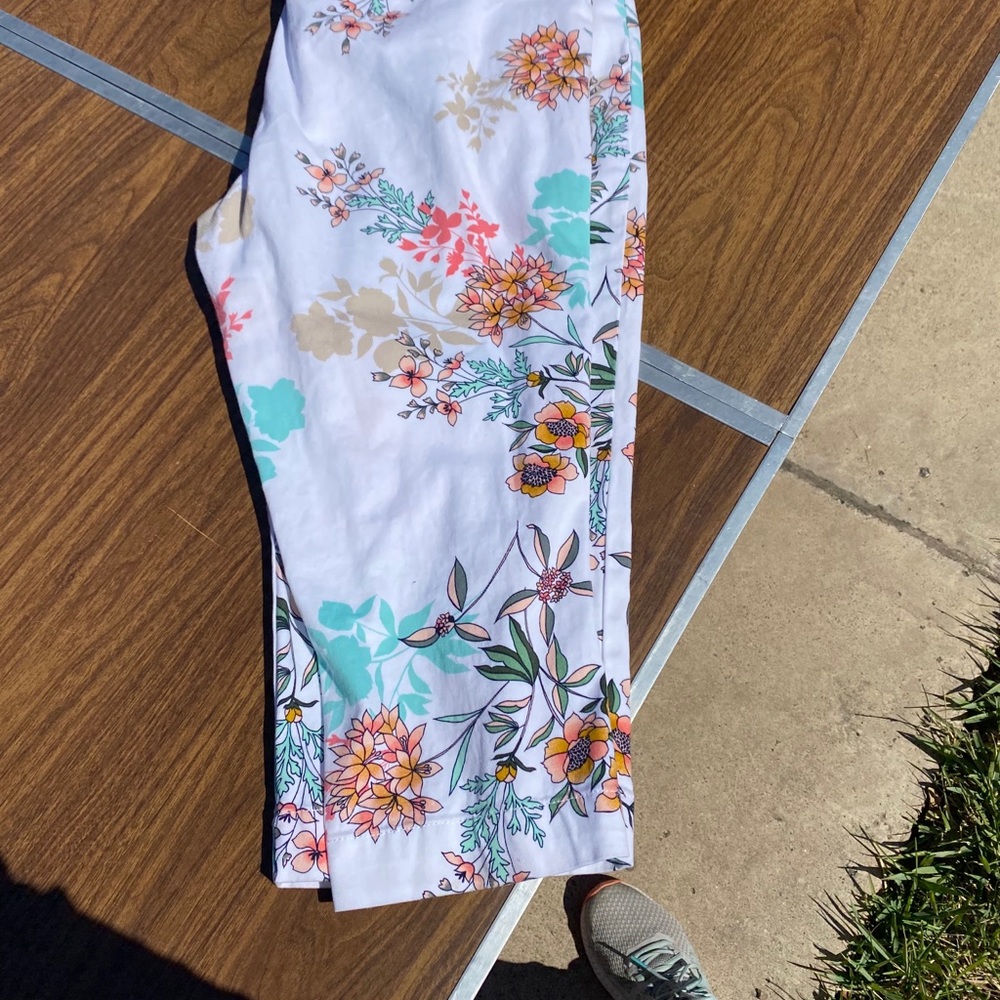 Pants - Picture 2 of 4